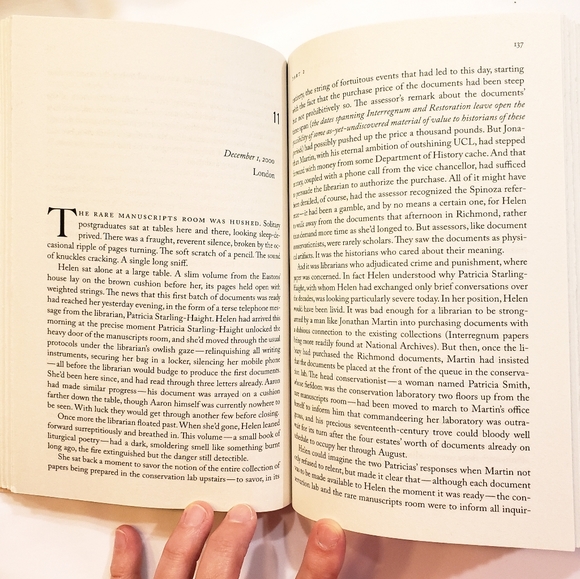 The Weight of Ink Soft Cover Book By Rachel Kadish Excellent Condition 575 pages - Picture 10 of 10